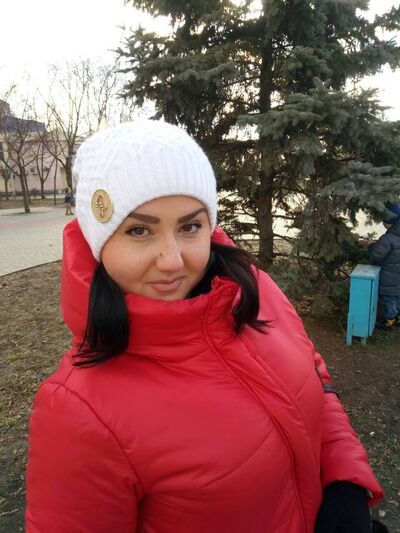  ,   Anyta, 39 ,     , c 