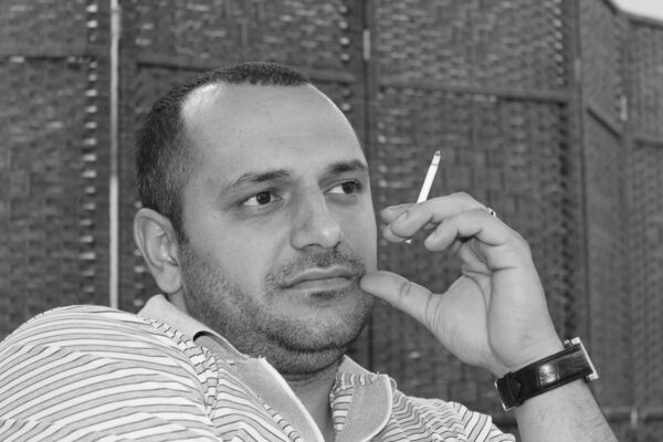  ,   Ashot, 48 ,   