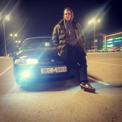  ,   Denis, 25 ,   ,   , c 