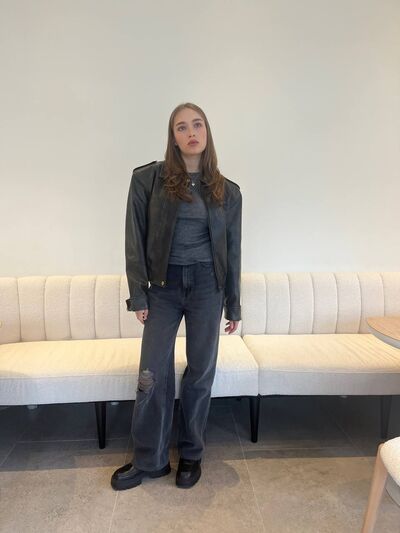  ,   , 27 ,   ,   