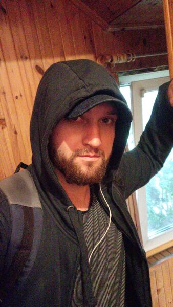  ,   Magamed, 35 ,   
