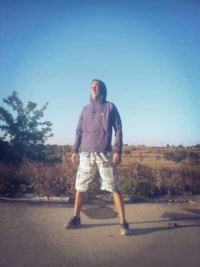  ,   Vladislav, 28 ,   ,   , c , 