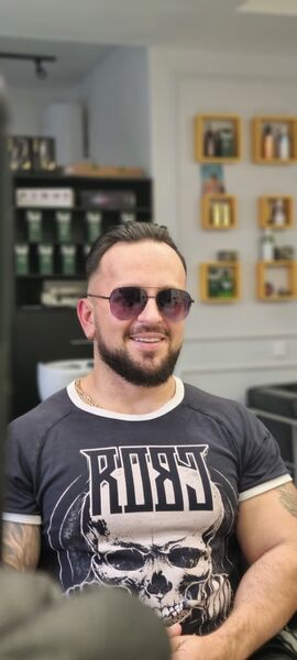  ,   Anton, 36 ,   ,   , c , 