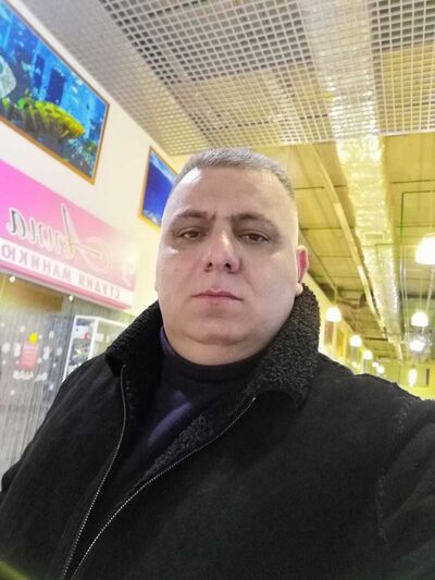  ,   Edik, 46 ,   ,   
