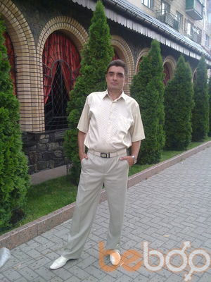  ,   Oleg, 52 ,  