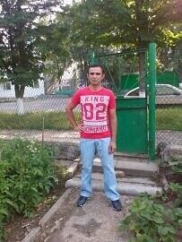  20548676  LIVIU, 45 ,    