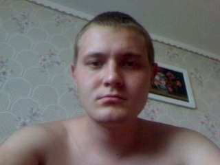  ,   Viktor, 37 ,   ,   , c 