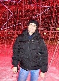  ,   Sergey, 47 ,  
