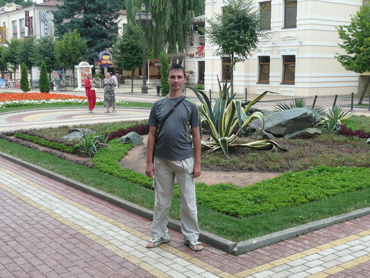 ,   Slava, 42 ,   ,   , c 