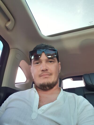 ,   Artur, 35 ,   ,   