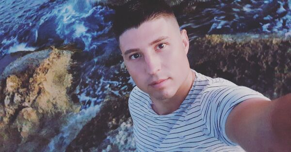  ,   Andrei, 30 ,   ,   , c , 
