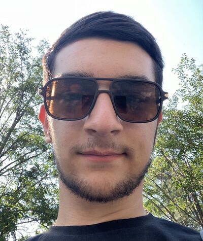 ,   Artur, 18 ,   ,   