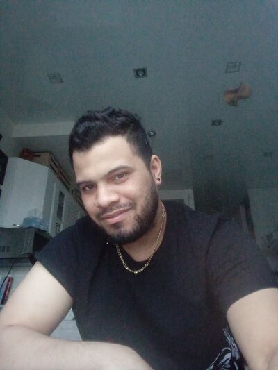 Forest Row,   Leandro, 28 ,   ,   