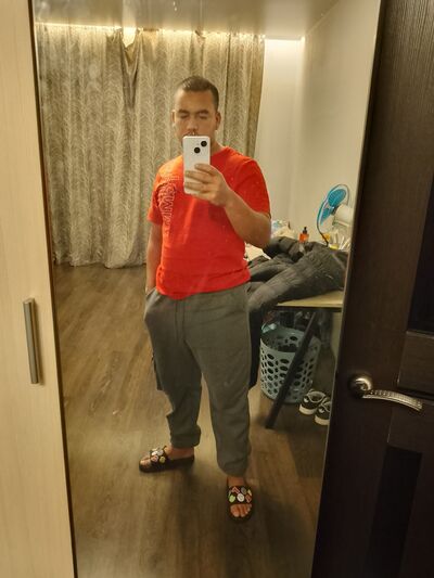  ,   Yordanis, 25 ,   ,   