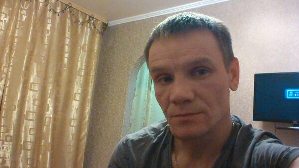  ,   Pavel, 47 ,   ,   , c 