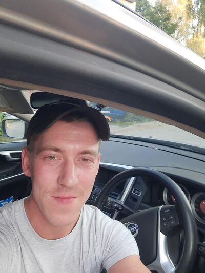  -,   Alexander, 30 ,     , c 