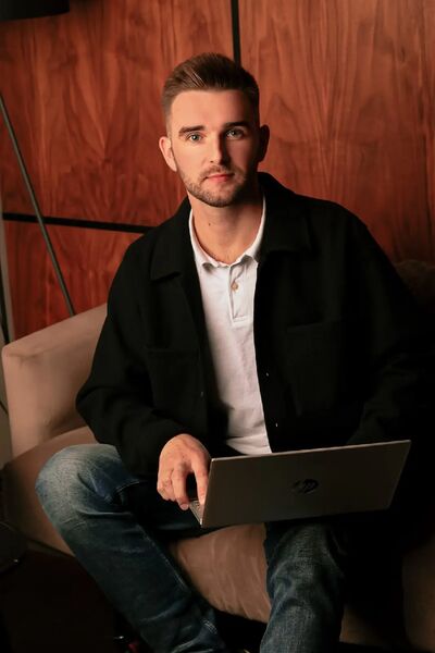  ,   Max, 40 ,   ,   , c 