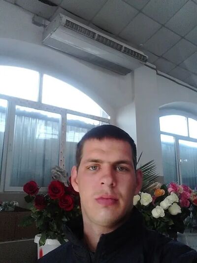  ,   Andrey, 35 ,   c 