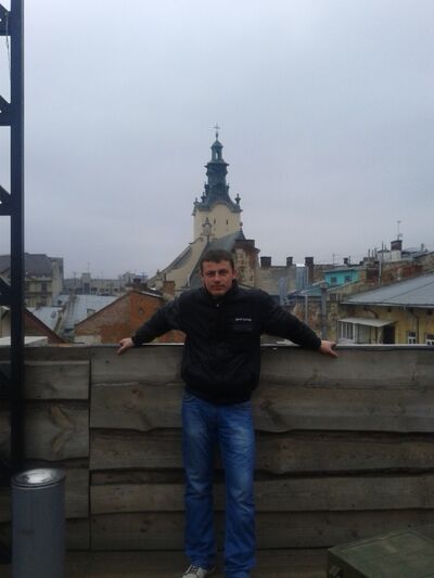  ,   Alex, 34 ,   