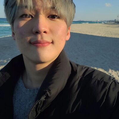  ,   Lee, 25 ,   ,   