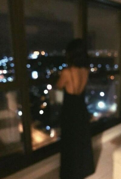  ,   Mila, 40 ,   ,   