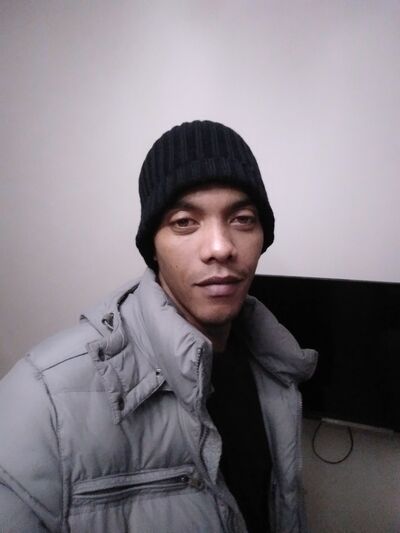  ,   Miguel, 32 ,   ,   