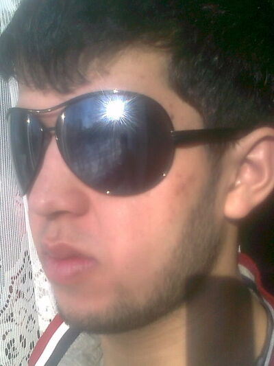  ,   Sher, 32 ,   