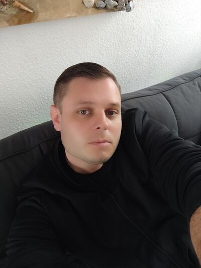  Frankfurt am Main,   Dimka, 38 ,   ,   , c , 