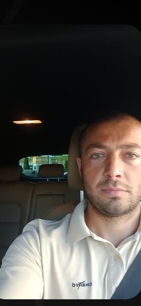  ,   Alexander, 32 ,   ,   
