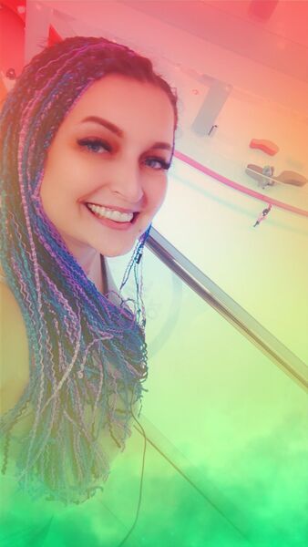  ,   Roxie, 35 ,   ,   , c , 