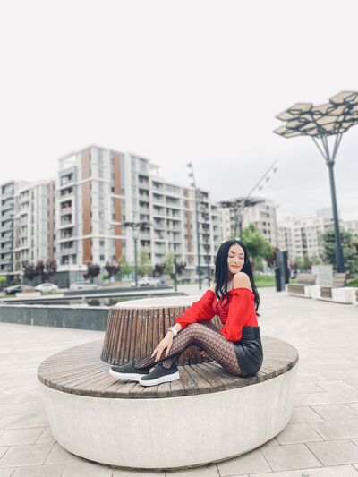  ,   Dili, 28 ,   c 
