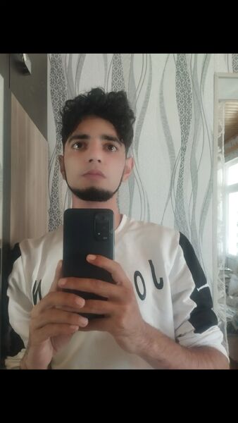  ,   Leonardo, 27 ,   ,   
