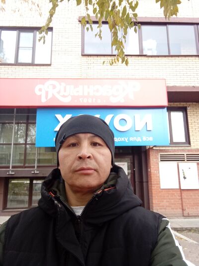  ,   Vitaly, 41 ,   c 