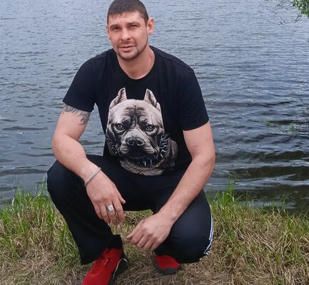  ,   Dmitry, 37 ,   c 
