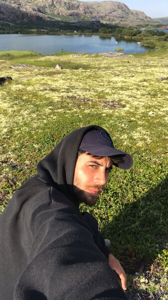  ,   Burak, 28 ,   ,   , c , 
