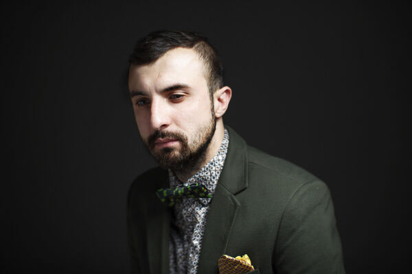  ,   Anton, 37 ,   