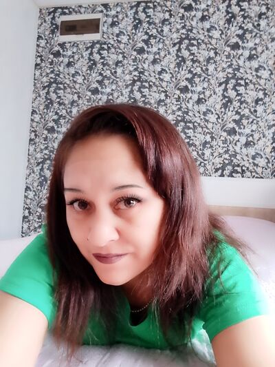  ,   Aleksida, 40 ,   ,   