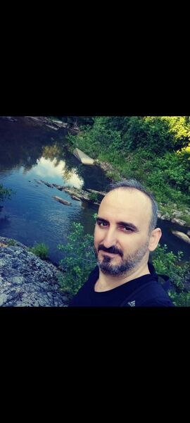  ,   Axmet, 40 ,   ,   