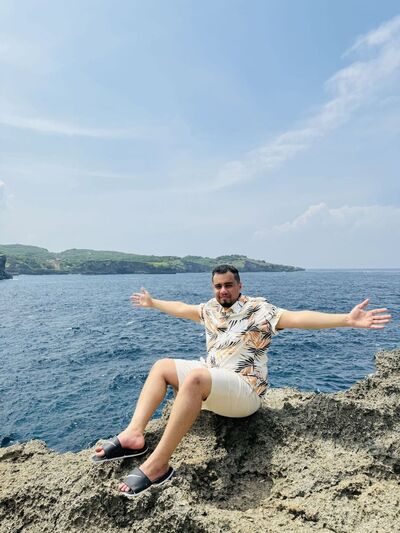  ,   Maitham, 28 ,   ,   