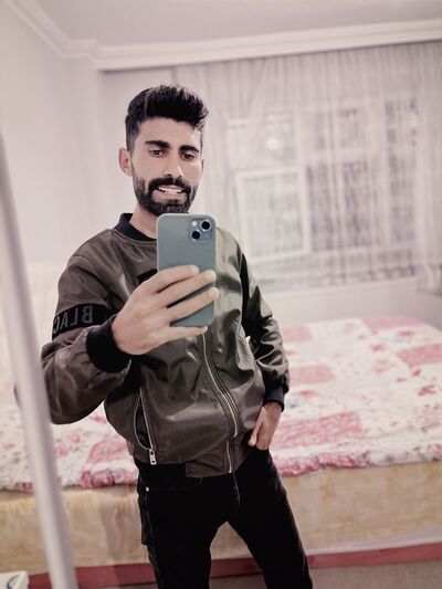  ,   Erdem, 31 ,   ,   
