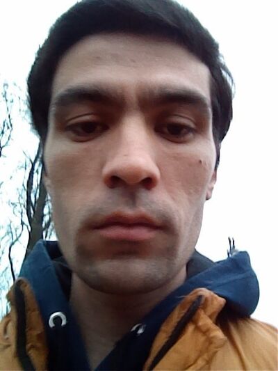  -,   Farruh, 38 ,   