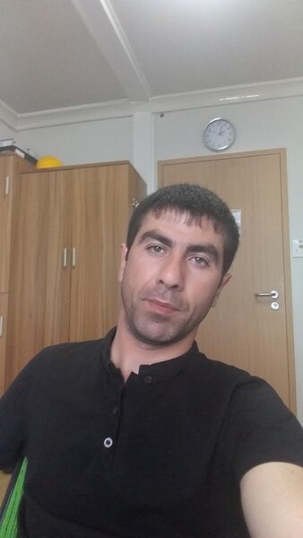  ,   Magomed, 35 ,   