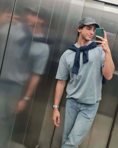  ,   , 33 ,   