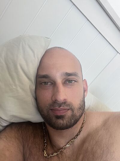  Holon,   Daniel, 32 ,   c 