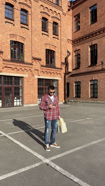  ,   Omarov, 28 ,   ,   , c , 