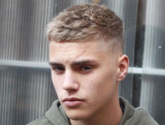  Romain,   Egor, 21 ,   ,   