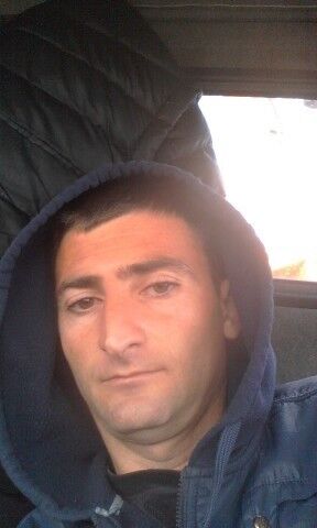  ,   Armen, 42 ,   ,   , c 