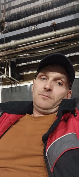   ,   Nik, 49 ,   ,   