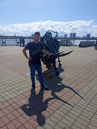  ,   Ozan, 31 ,   ,   