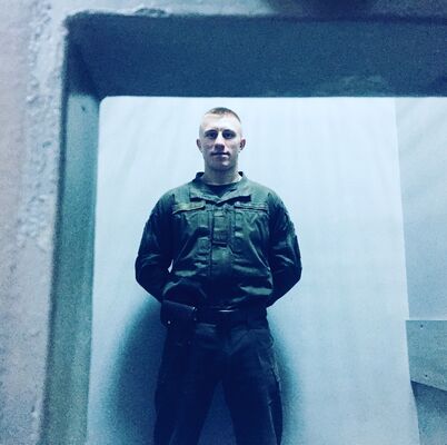  ,   Artem, 28 ,   
